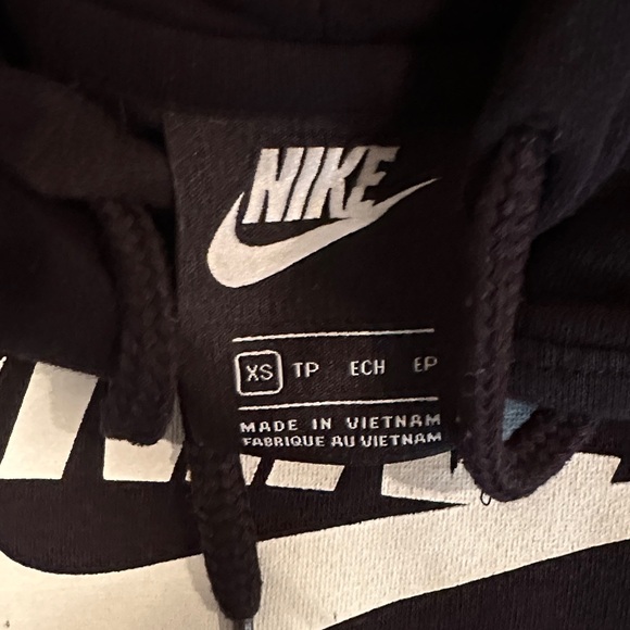 Nike Women's Black Cropped Hoodie with Colorful Accents - Picture 2 of 4